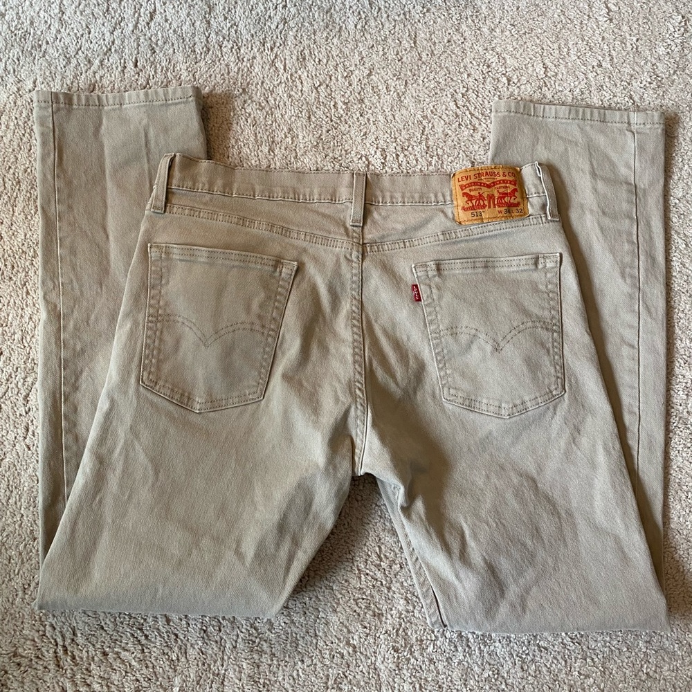 Levi’s 513 Slim Straight Jean